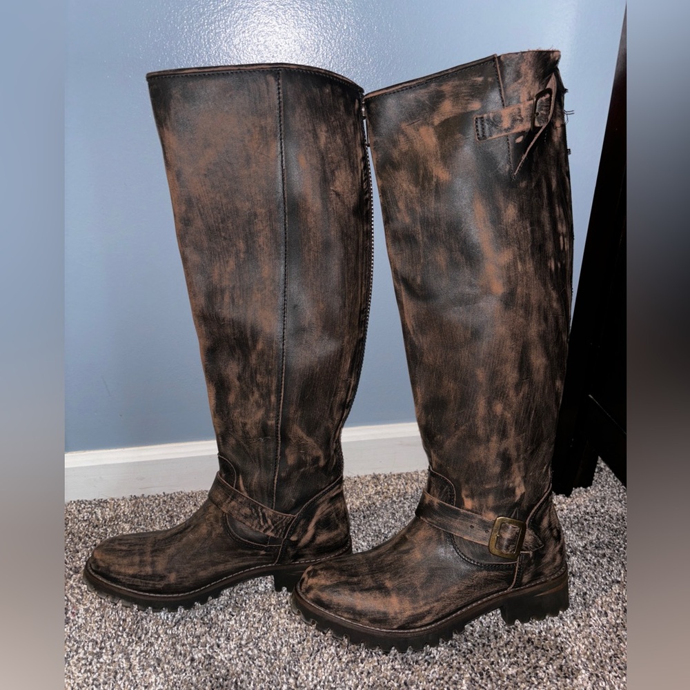 SOLD‼️Freebird By Steven Battle